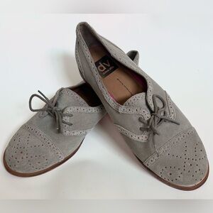 Dolce Vita Women’s Gray Suede Oxford Loafers